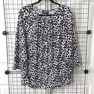 NEW* Nice Comfortable Blouse